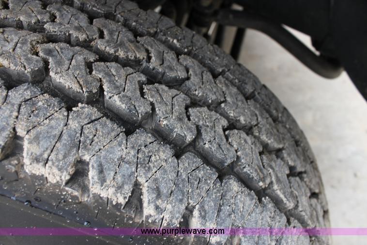 image for item F8683 2006 Dodge Ram 2500 SLT pickup truck