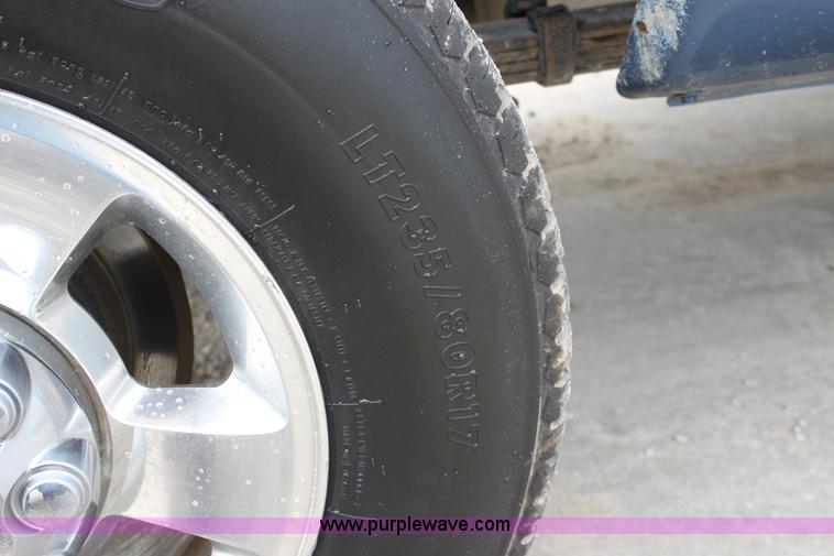 image for item F8683 2006 Dodge Ram 2500 SLT pickup truck