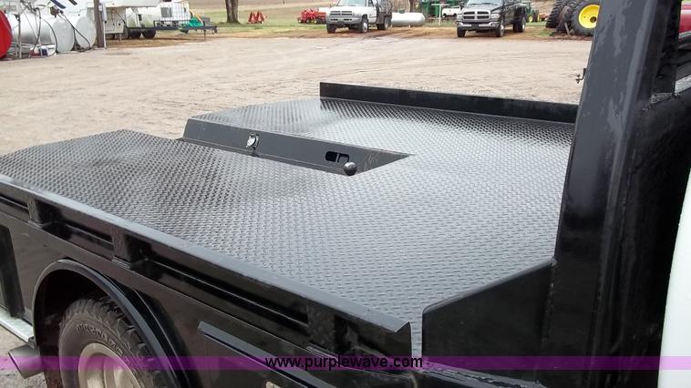 image for item F8684 CM flatbed