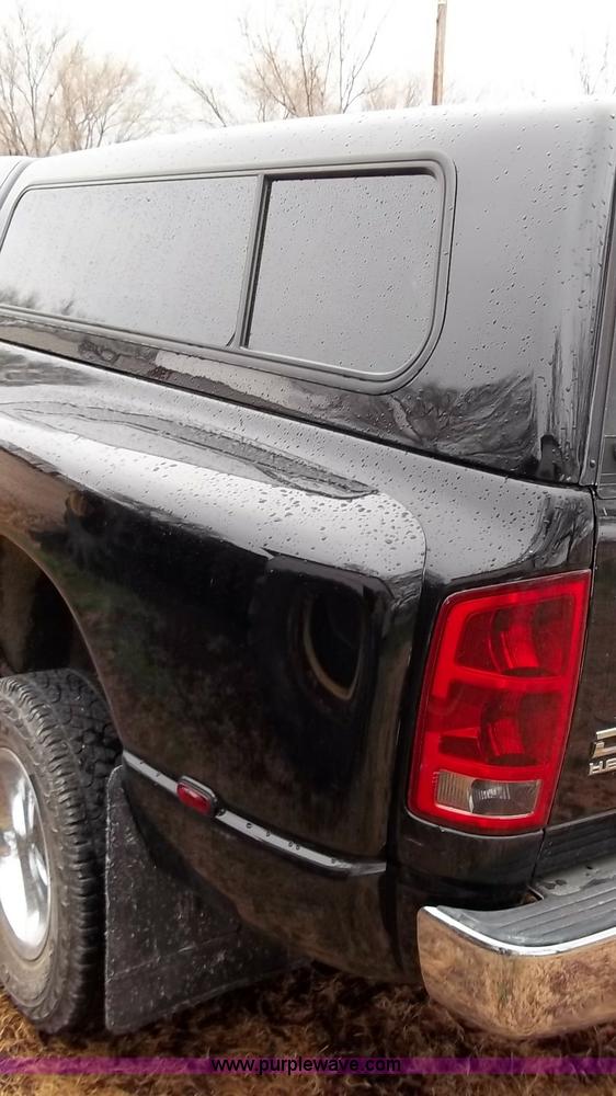 image for item F8685 2003 Dodge truck bed