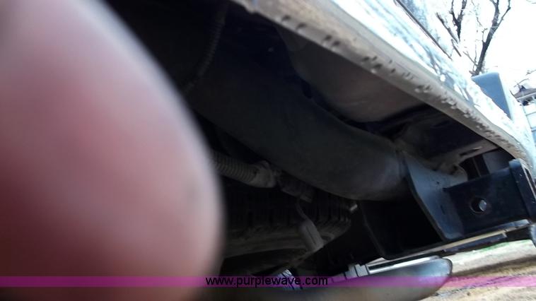 image for item F8685 2003 Dodge truck bed