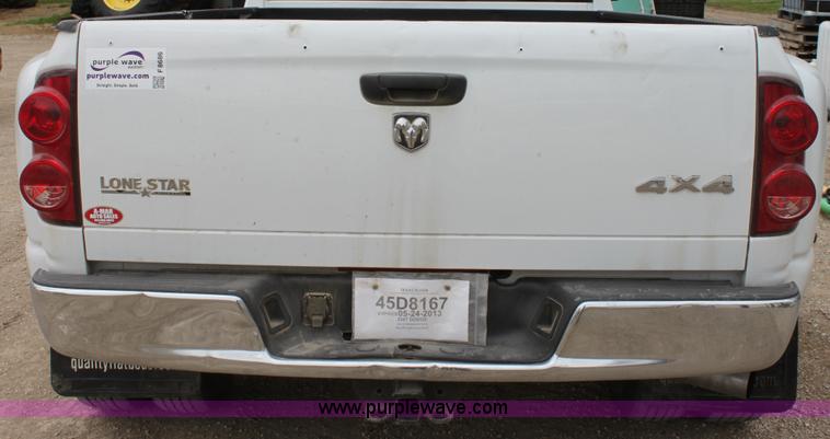 image for item F8686 2008 truck bed