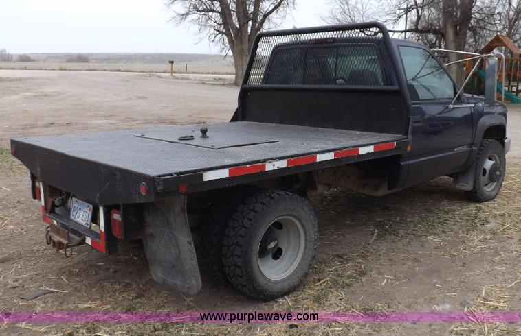 image for item F8759 1998 Chevrolet 3500 flatbed pickup truck