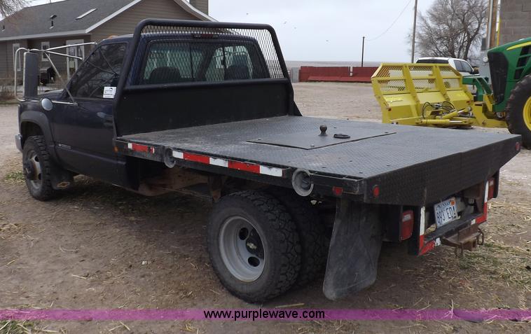image for item F8759 1998 Chevrolet 3500 flatbed pickup truck