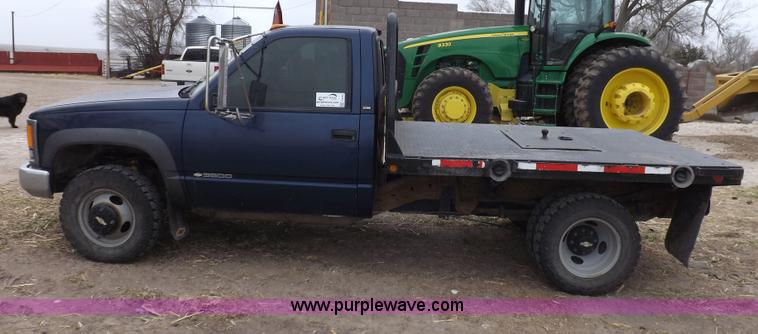 image for item F8759 1998 Chevrolet 3500 flatbed pickup truck