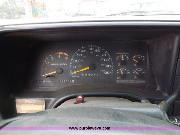 image for item F8759 1998 Chevrolet 3500 flatbed pickup truck