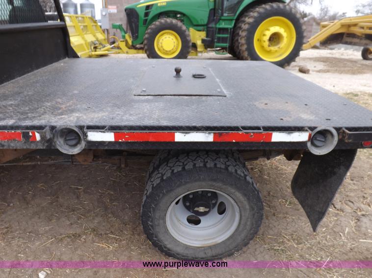 image for item F8759 1998 Chevrolet 3500 flatbed pickup truck