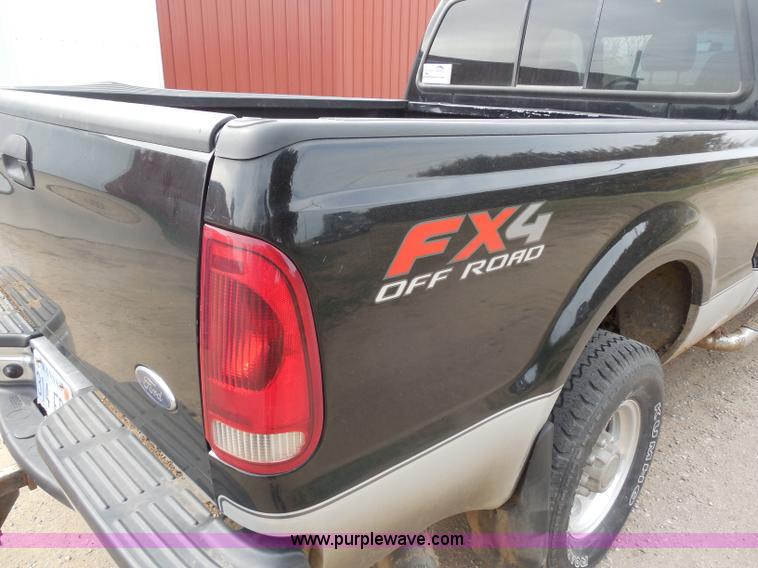 image for item F8793 2004 Ford F250 Super Duty Lariat Crew Cab pickup truck