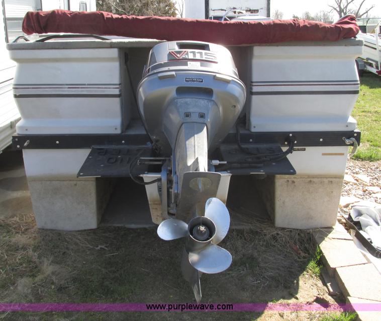 image for item G3072 1989 Ventura II limited edition 27' pontoon boat