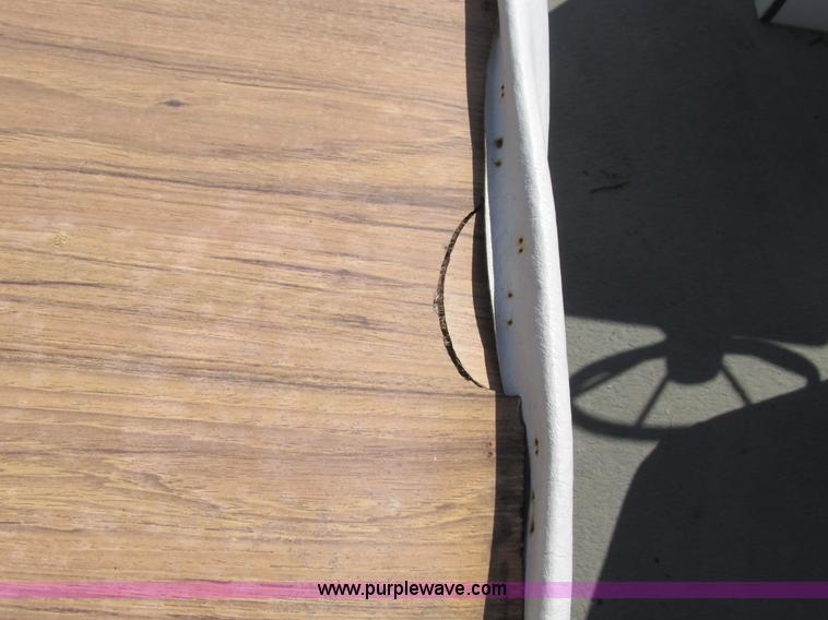 image for item G3072 1989 Ventura II limited edition 27' pontoon boat