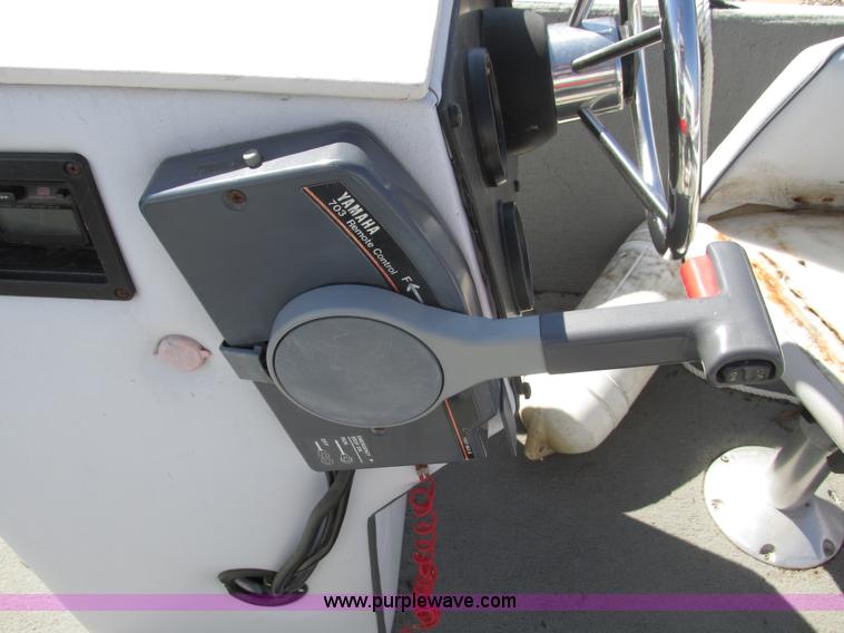 image for item G3072 1989 Ventura II limited edition 27' pontoon boat