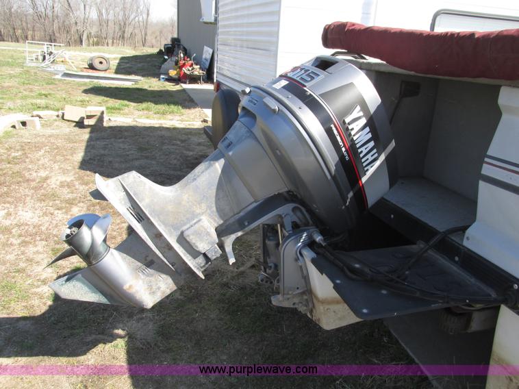 image for item G3072 1989 Ventura II limited edition 27' pontoon boat