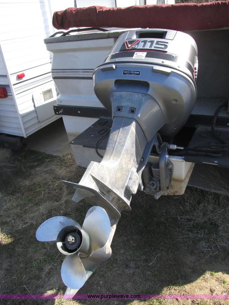 image for item G3072 1989 Ventura II limited edition 27' pontoon boat