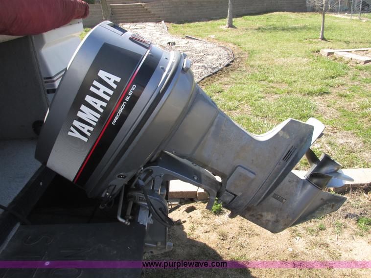 image for item G3072 1989 Ventura II limited edition 27' pontoon boat