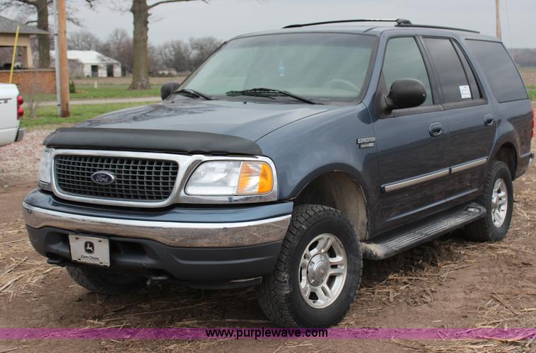 image for item G5106 2001 Ford Expedition XLT SUV