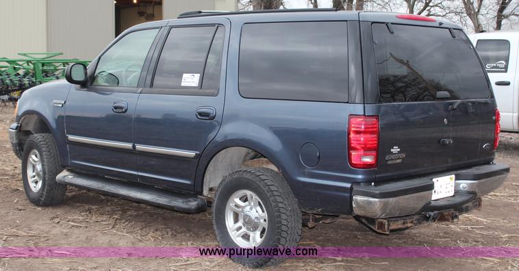 image for item G5106 2001 Ford Expedition XLT SUV