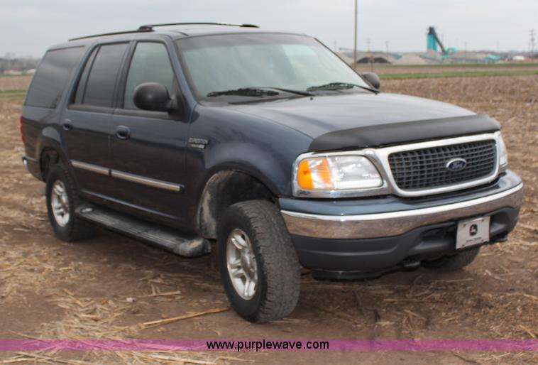 image for item G5106 2001 Ford Expedition XLT SUV
