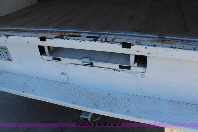 image for item G5400 1993 GMC G3500 Vandura box truck