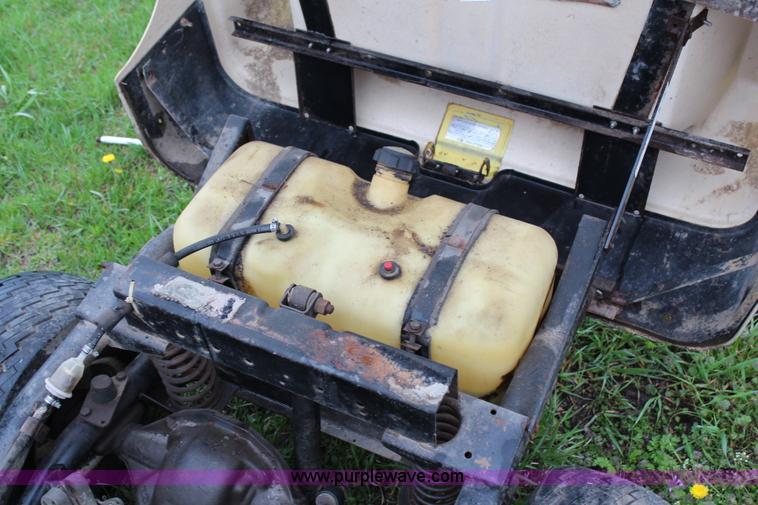 image for item G5429 Harley Davidson golf cart