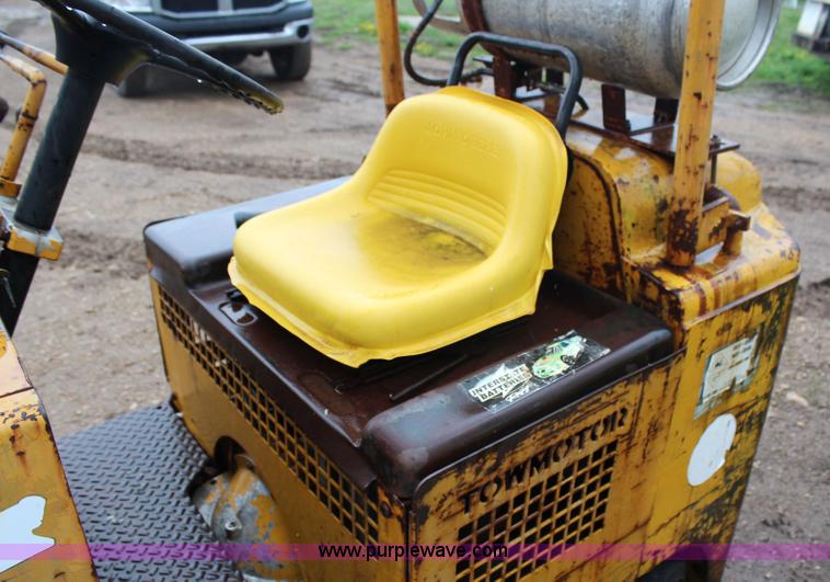 image for item G5433 Caterpillar Tow Motor 5025 forklift