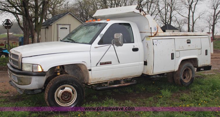 image for item G5434 1997 Dodge Ram 3500 LT pickup truck