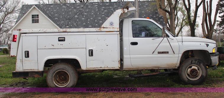 image for item G5434 1997 Dodge Ram 3500 LT pickup truck