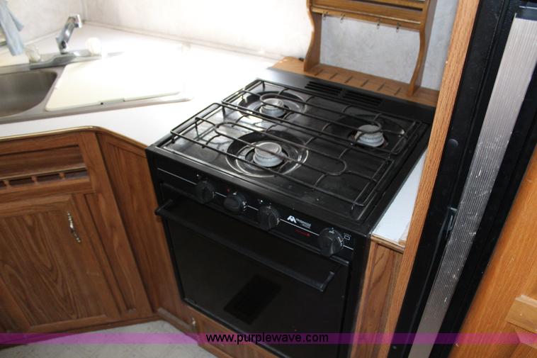 image for item G5452 1996 Dutchman Classic camper