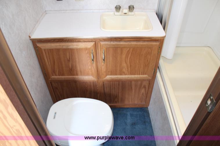 image for item G5452 1996 Dutchman Classic camper