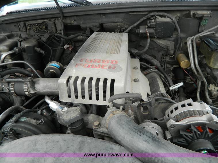 image for item G7824 1994 GMC Sierra 3500 pickup truck