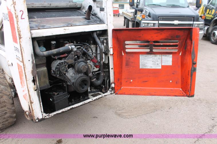 image for item H3699 1984 Bobcat 843 skid steer