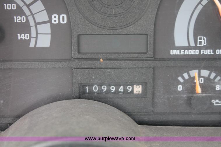 image for item H3700 1991 GMC TopKick dump truck