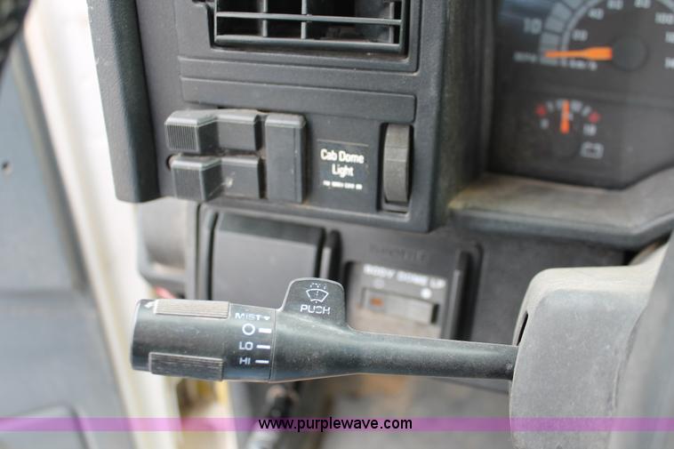 image for item H3700 1991 GMC TopKick dump truck