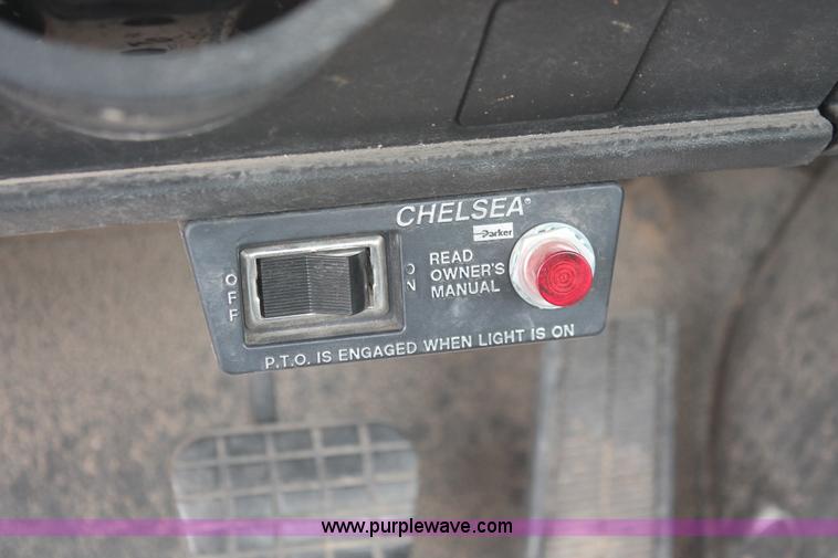 image for item H3700 1991 GMC TopKick dump truck