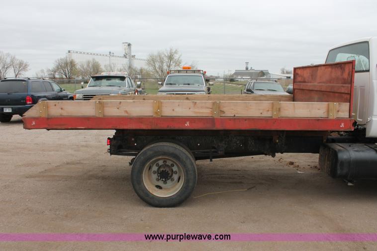 image for item H3700 1991 GMC TopKick dump truck