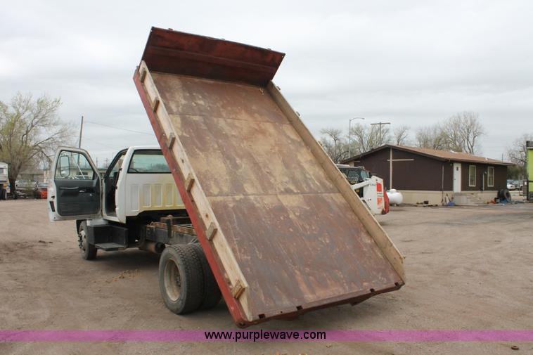 image for item H3700 1991 GMC TopKick dump truck