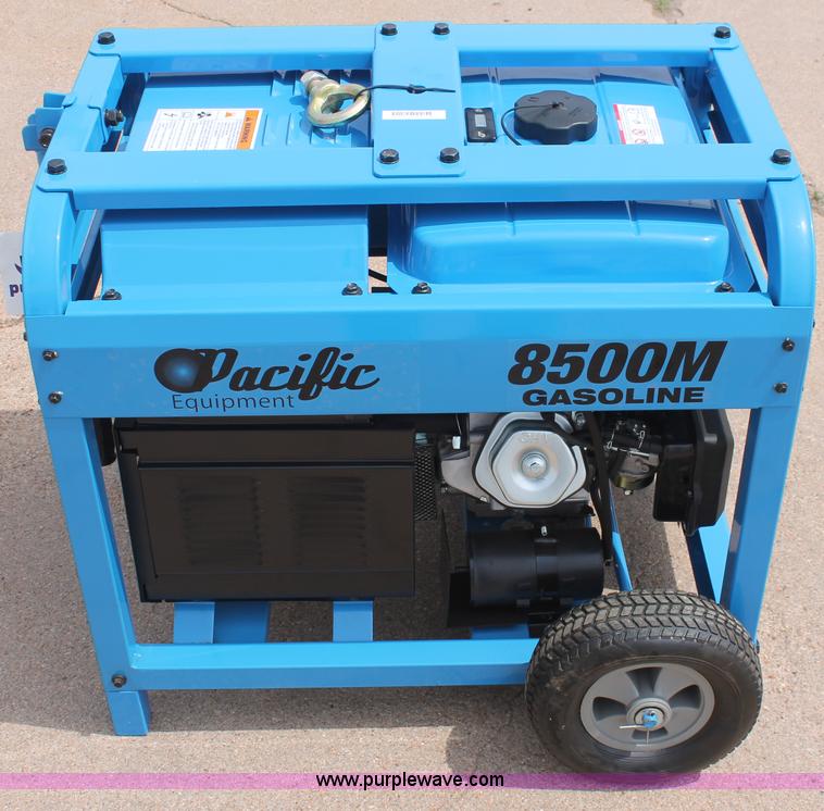 image for item H3728 Pacific 8500M generator