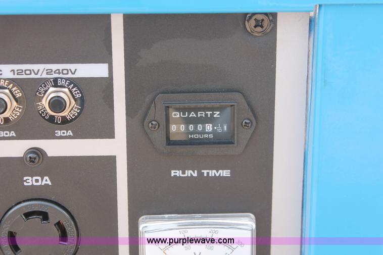 image for item H3728 Pacific 8500M generator