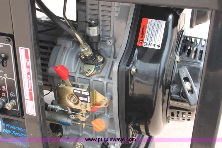 image for item H3729 Pacific 7500D generator