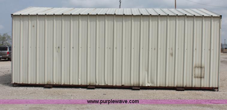 image for item H3739 24' x 12' x 8' skid-mounted module unit