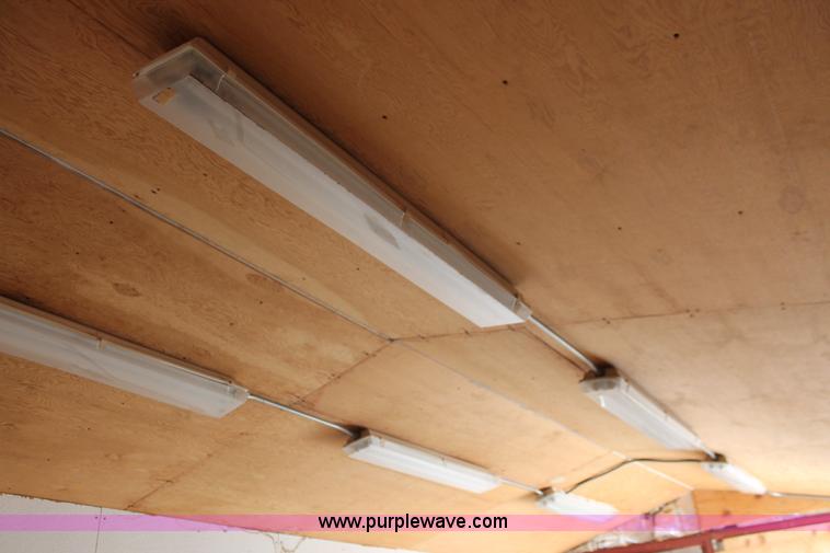 image for item H3739 24' x 12' x 8' skid-mounted module unit