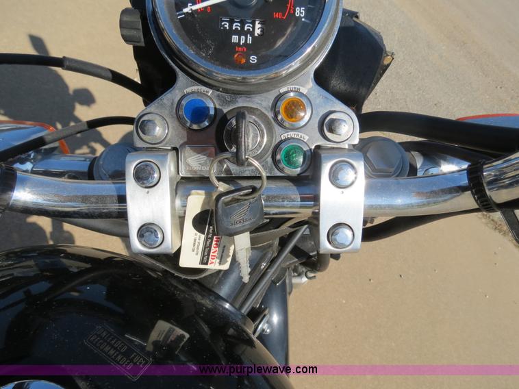 image for item S9566 2000 Honda Rebel 250 motorcycle