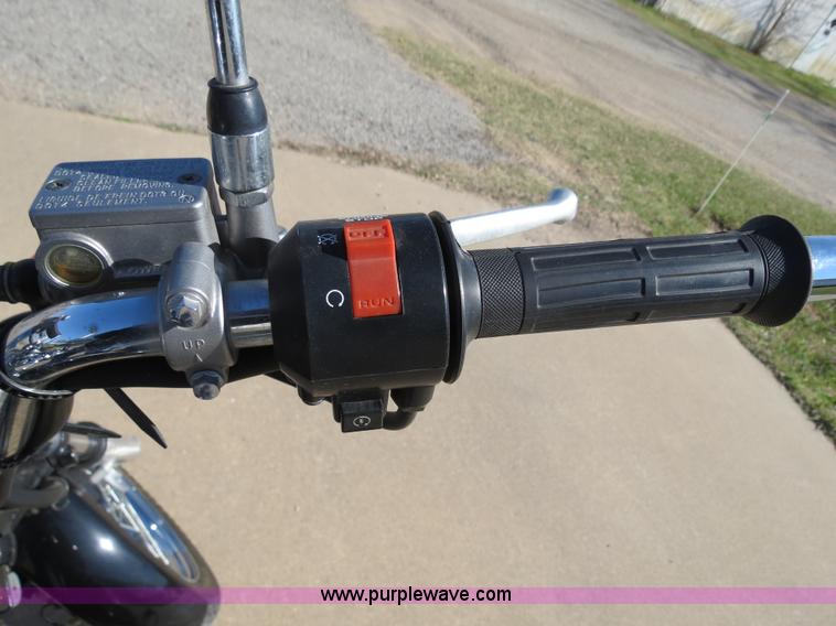 image for item S9566 2000 Honda Rebel 250 motorcycle