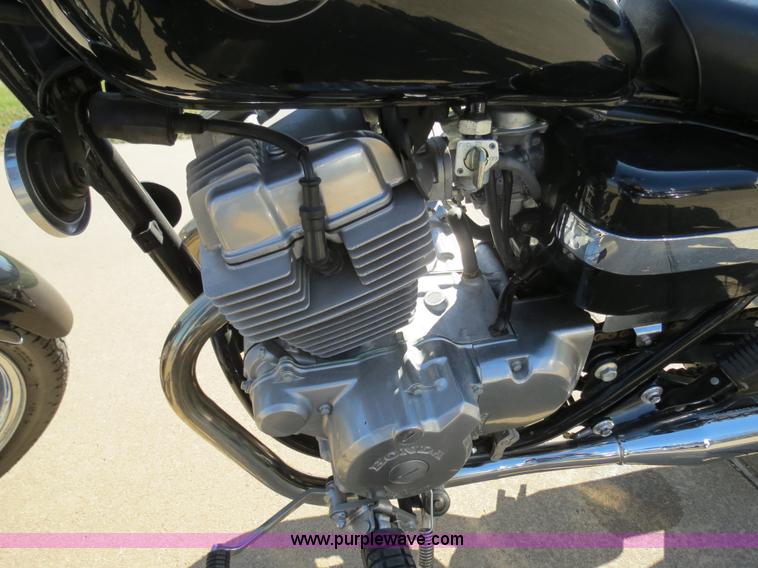 image for item S9566 2000 Honda Rebel 250 motorcycle