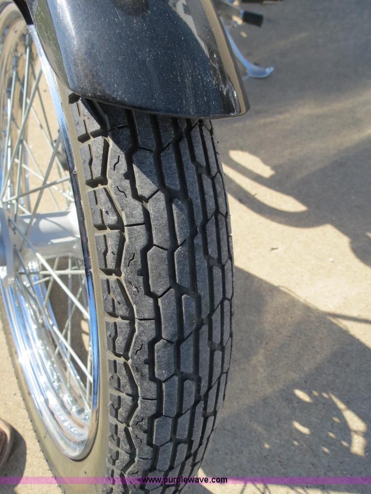 image for item S9566 2000 Honda Rebel 250 motorcycle