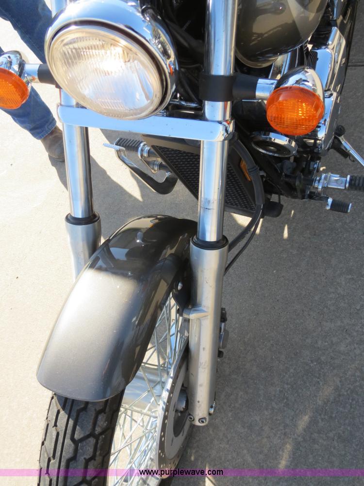 image for item S9567 2006 Honda Shadow 750 motorcycle