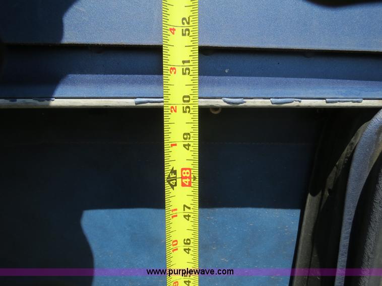 image for item S9580 Semi truck 48" sleeper