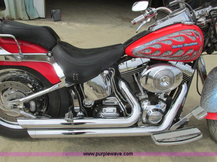 image for item V9961 2002 Harley Davidson Fat Boy motorcycle