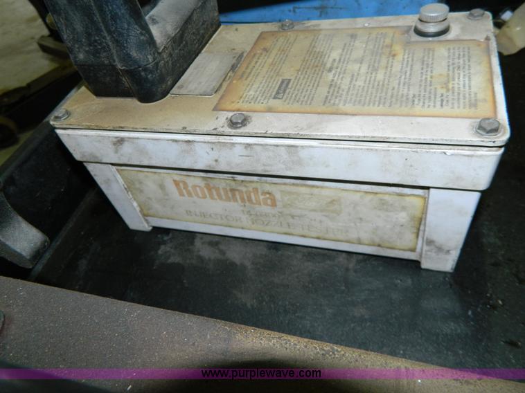 image for item W9057 (3) injector nozzle testers