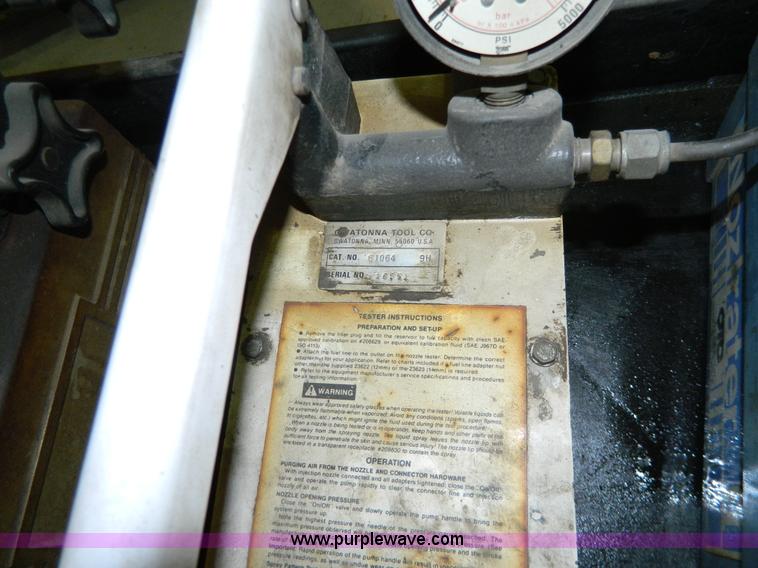 image for item W9057 (3) injector nozzle testers