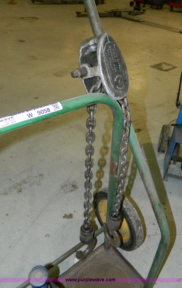 image for item W9058 Ratchet come-a-long